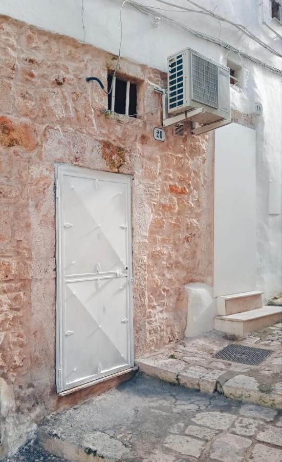 Villa La Nicchia Di Zio Valerio Ceglie Messapica Exterior foto